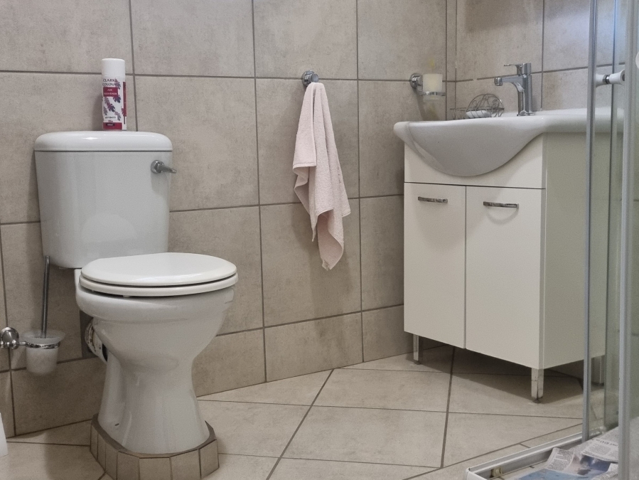 3 Bedroom Property for Sale in Waterval East North West